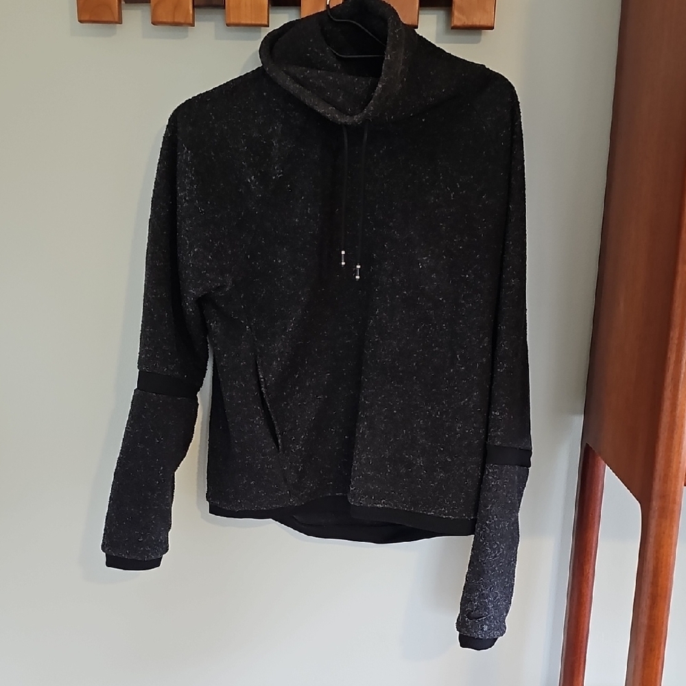 Women's Nike Pullover with Side Pockets, Small